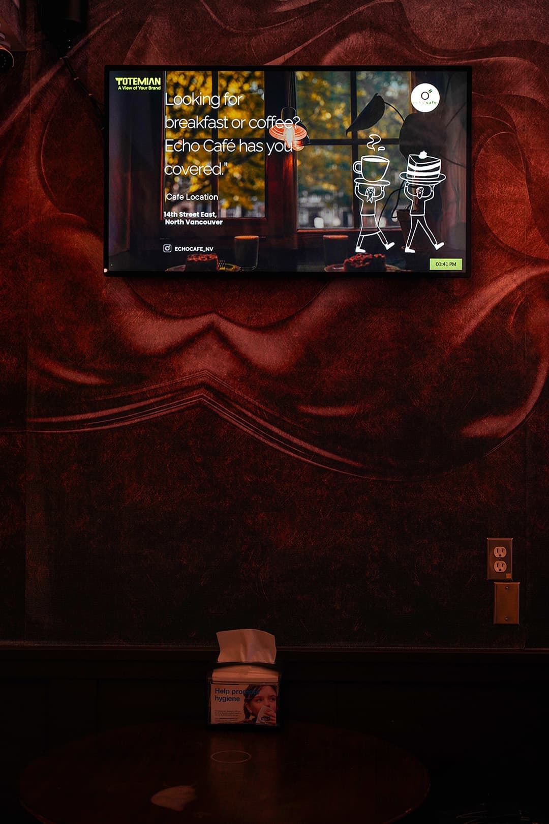 horizontal totemian brandboard at echo cafe