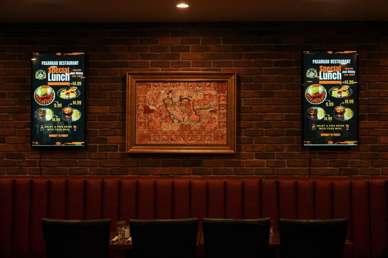 Totemian digital signage – slide 1