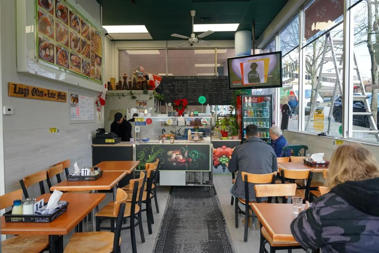 Inside Kolbeh Restaurant